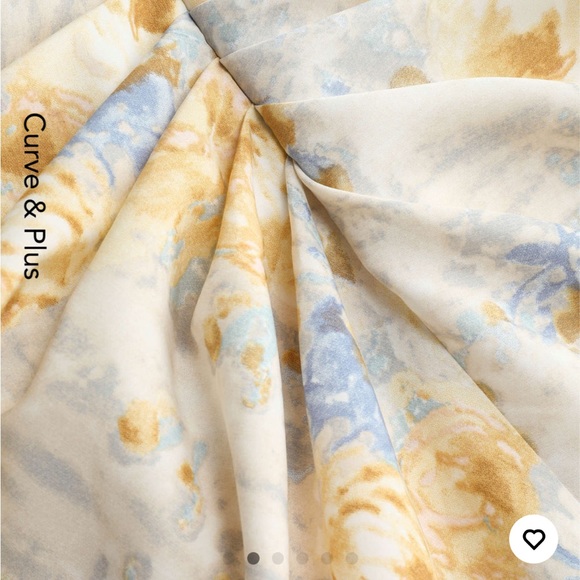 Curve & Plus Illusion Floral Ruched Midi Dress - Picture 3 of 5